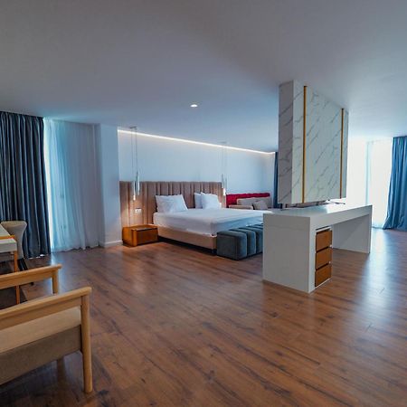 Dorchester Hotel Sarandë Eksteriør bilde