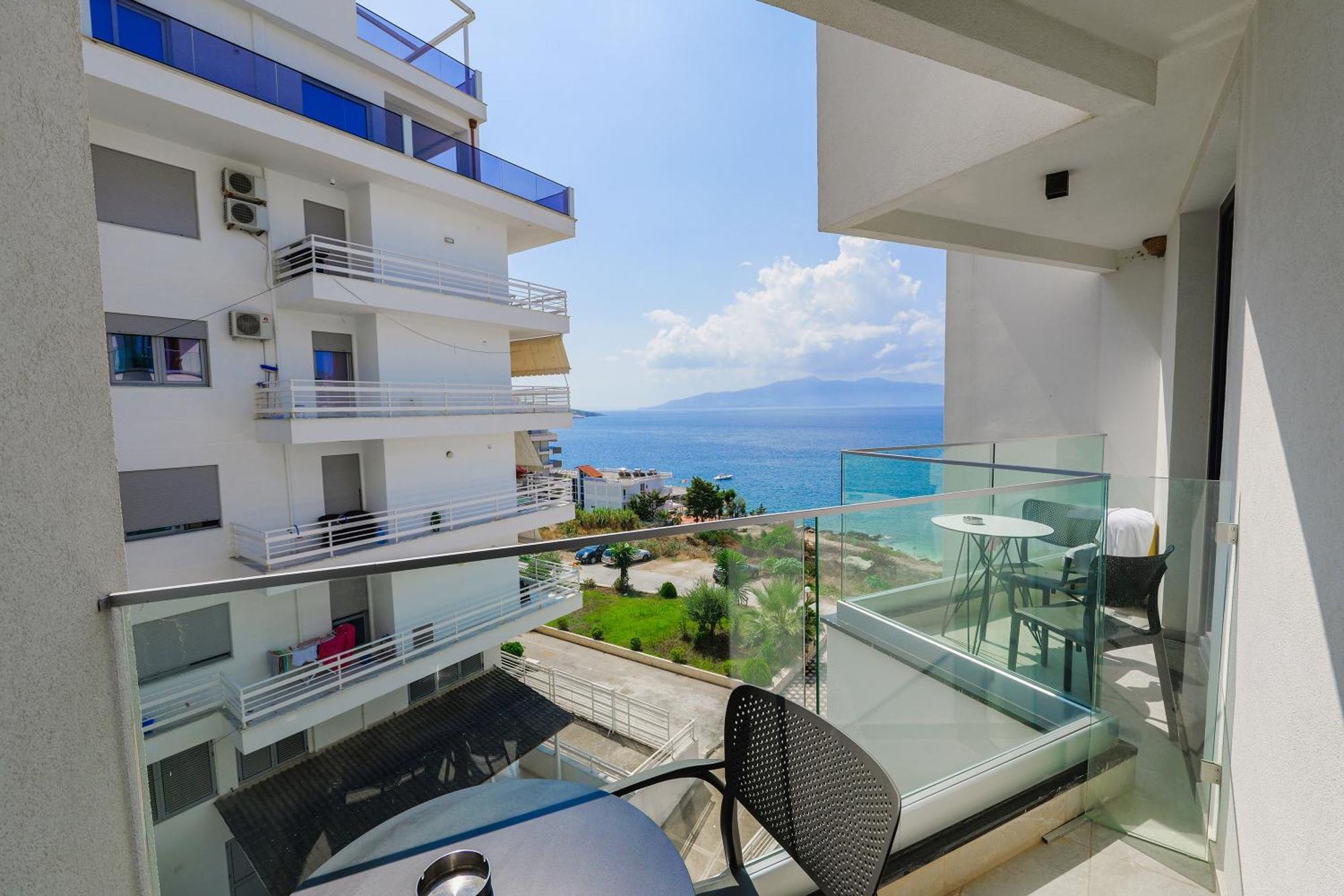Dorchester Hotel Sarandë Eksteriør bilde
