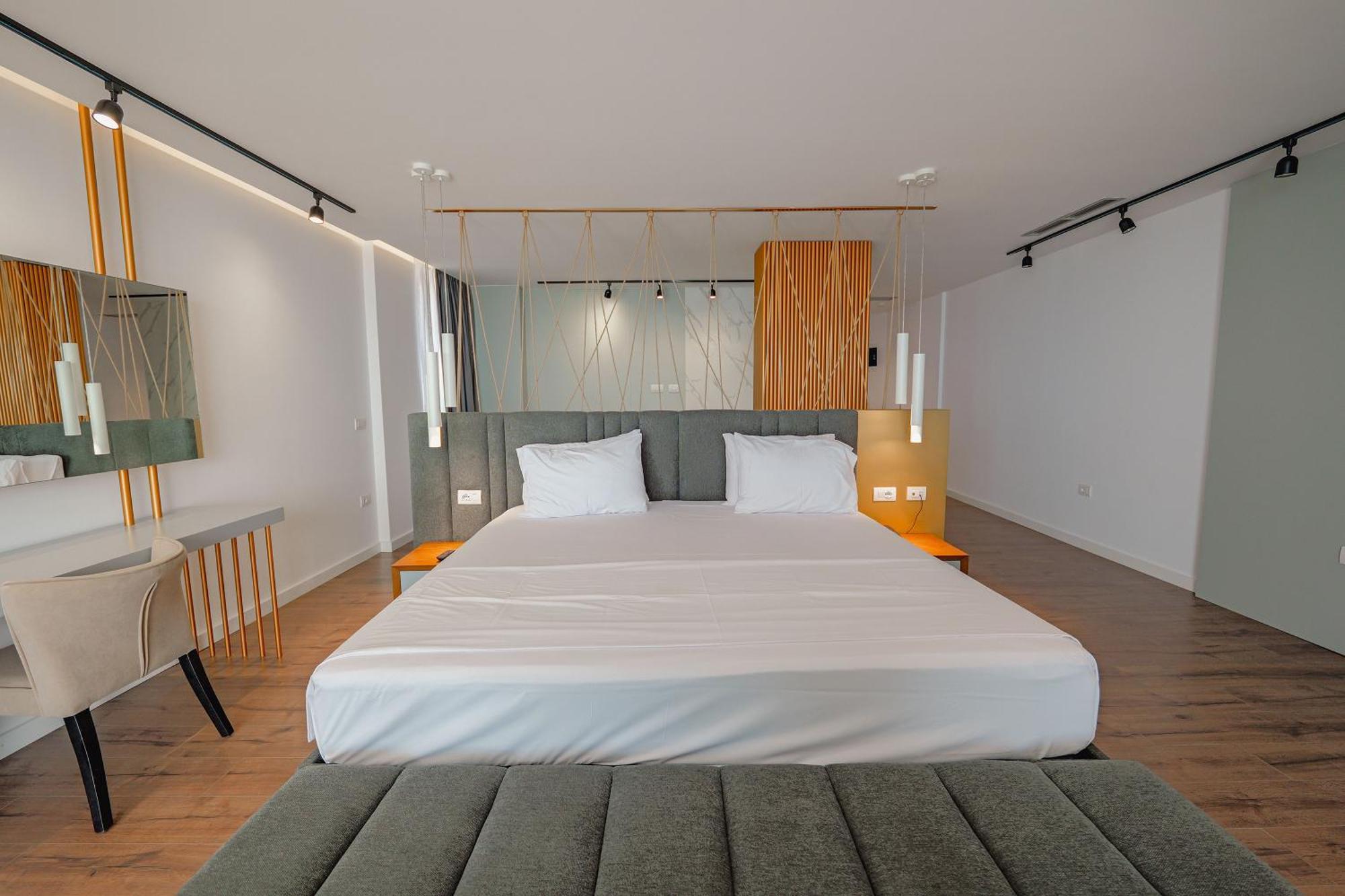 Dorchester Hotel Sarandë Eksteriør bilde