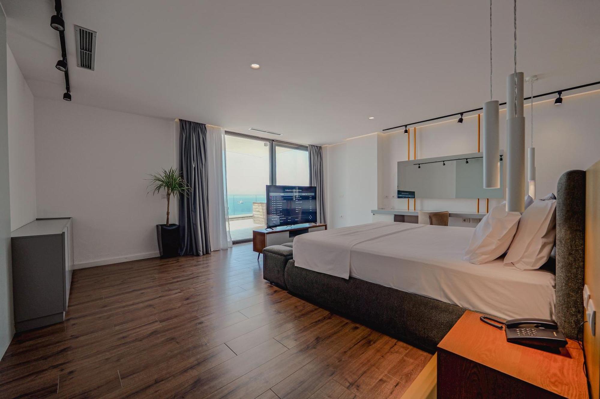 Dorchester Hotel Sarandë Eksteriør bilde