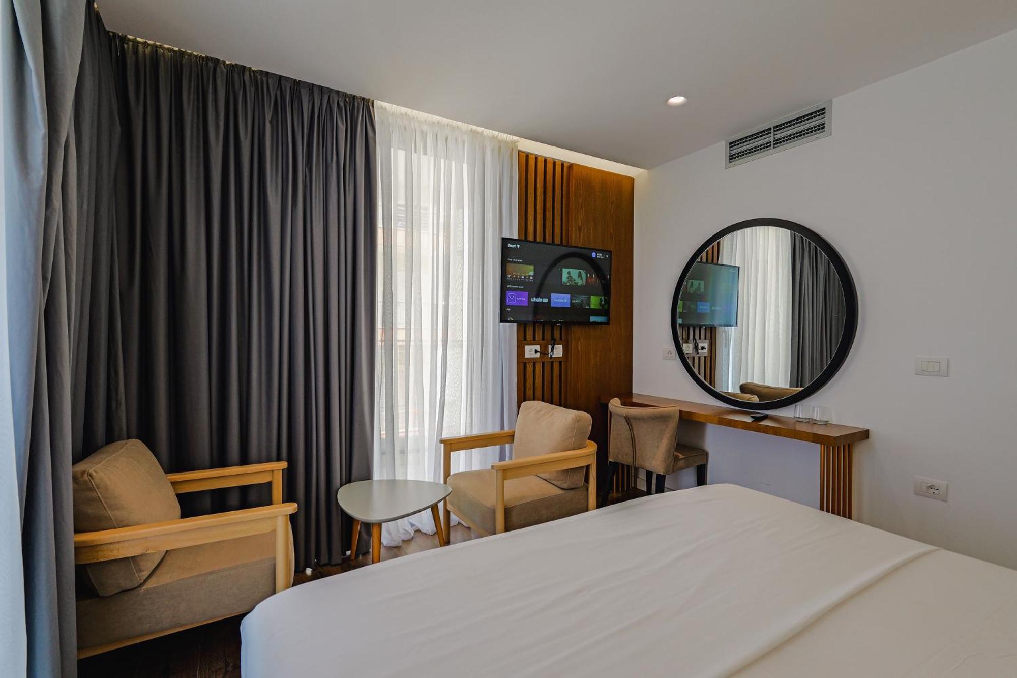 Dorchester Hotel Sarandë Eksteriør bilde