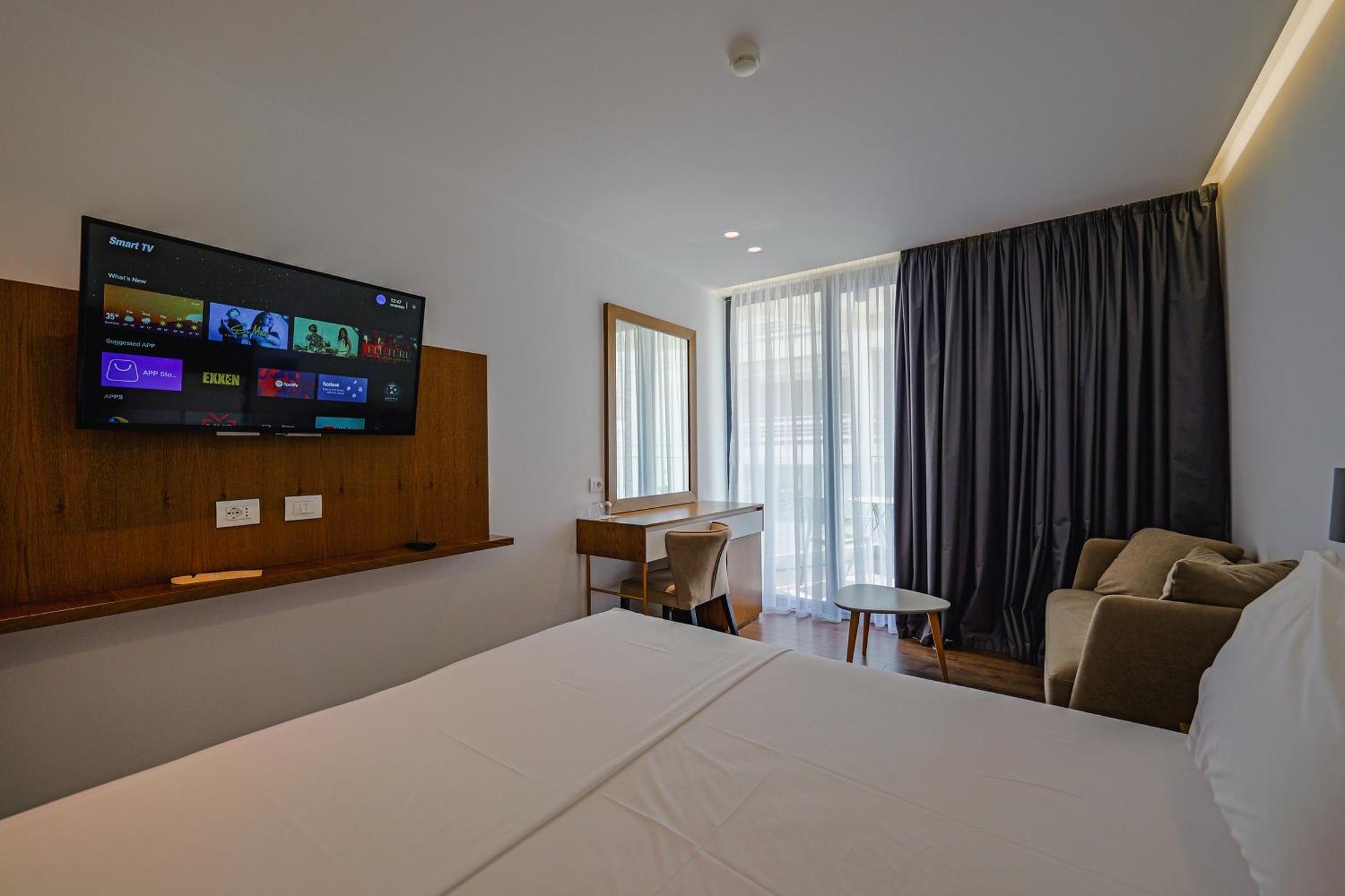 Dorchester Hotel Sarandë Eksteriør bilde