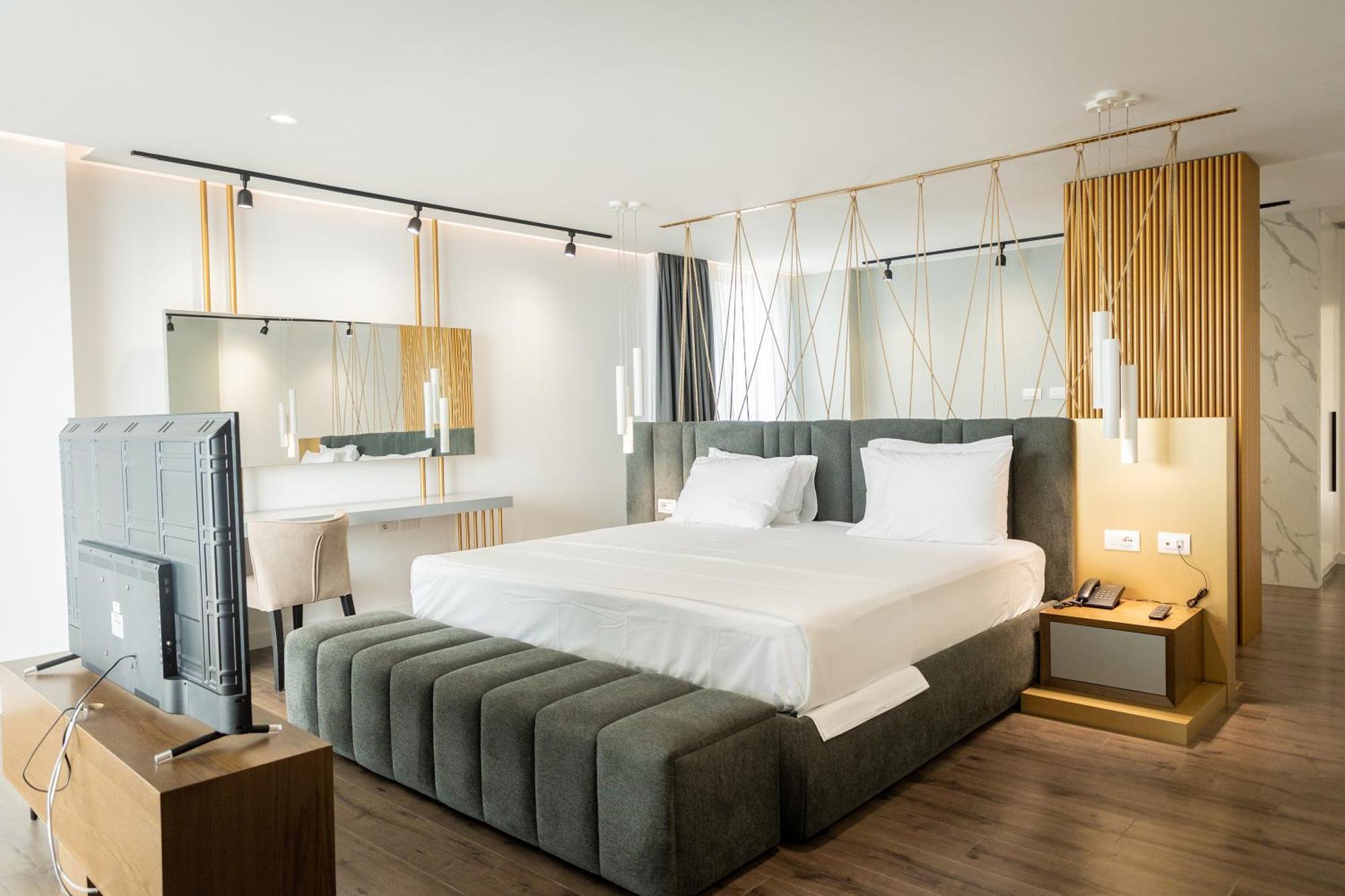 Dorchester Hotel Sarandë Eksteriør bilde